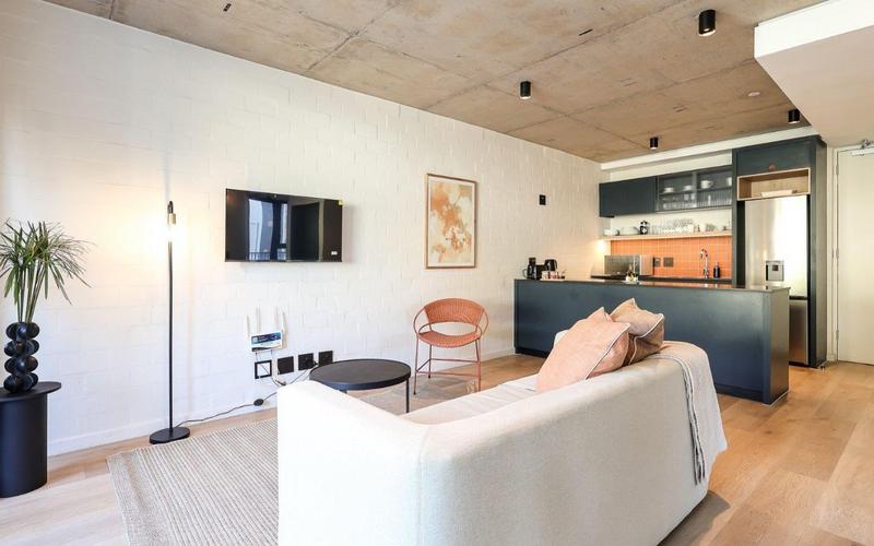 2 Bedroom Property for Sale in Sea Point Western Cape